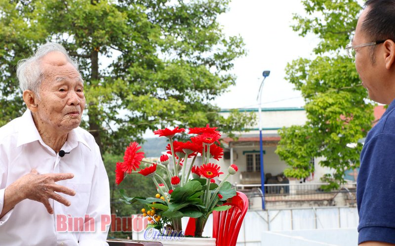 Chú Sáu Dư “một thời đạn bom, một thời hòa bình”