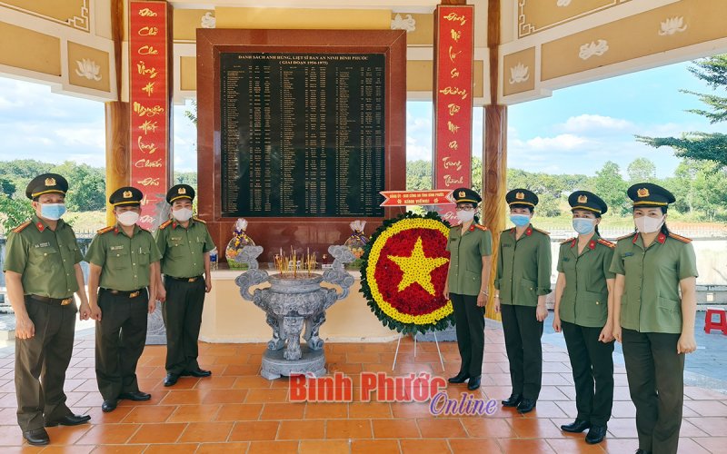 Công an tỉnh kỷ niệm 20 năm ngày thành lập Cơ quan UBKT Đảng ủy Công an Trung ương 