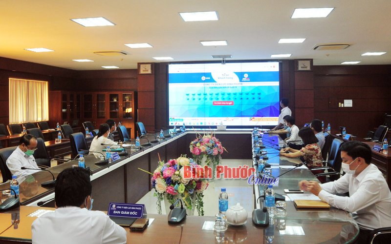 Điện lực Bình Phước quay số trúng thưởng “Cài App ngay, quà liền tay”