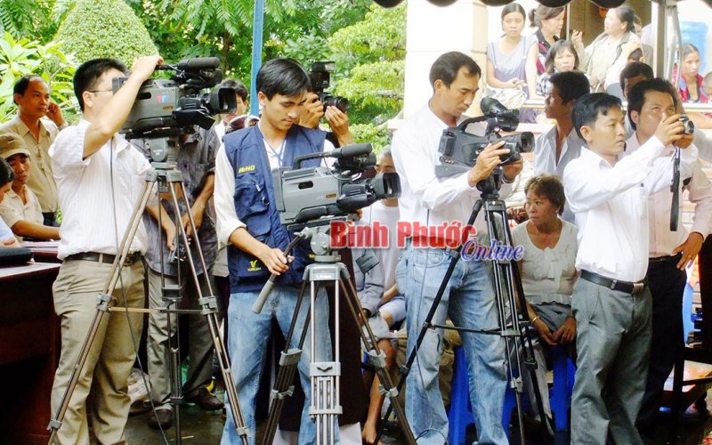 Khẳng định t&ocirc;n chỉ, mục đ&iacute;ch