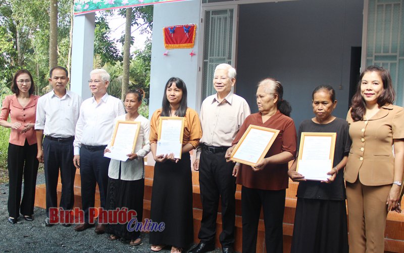 Kỳ tích giảm nghèo