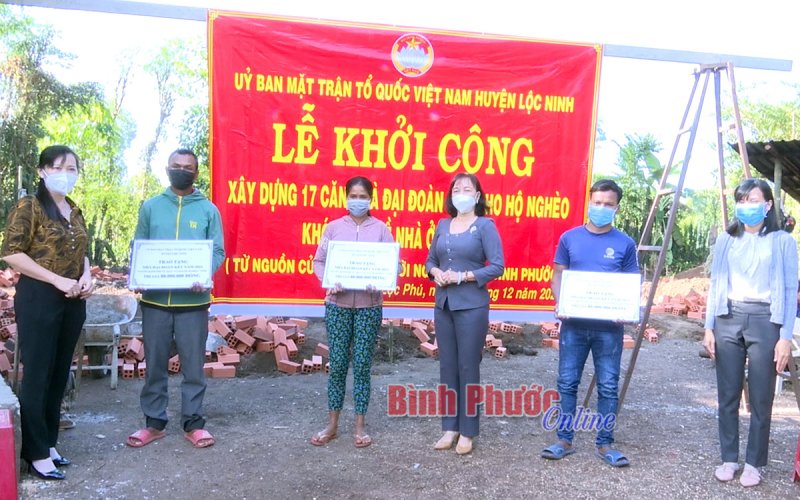 Thêm 6 căn nhà đại đoàn kết được khởi công xây dựng