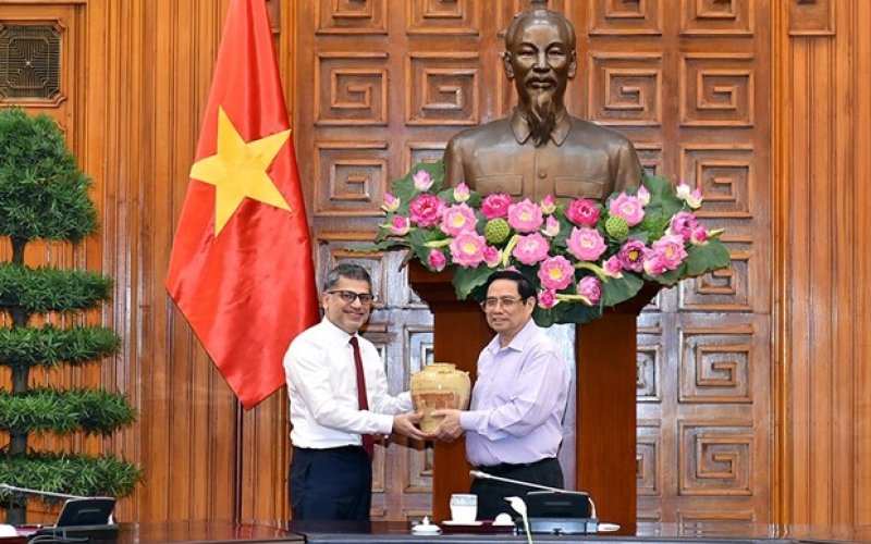 AstraZeneca được ghi nhận về công tác ngoại giao vaccine của Việt Nam