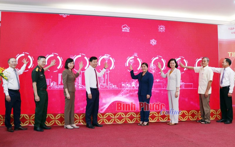 Bình Phước ra mắt Sổ tay đảng viên điện tử