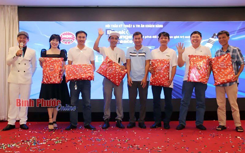 Công ty Bugi NGK Việt Nam hội thảo kỹ thuật và tri ân khách hàng tại Bình Phước