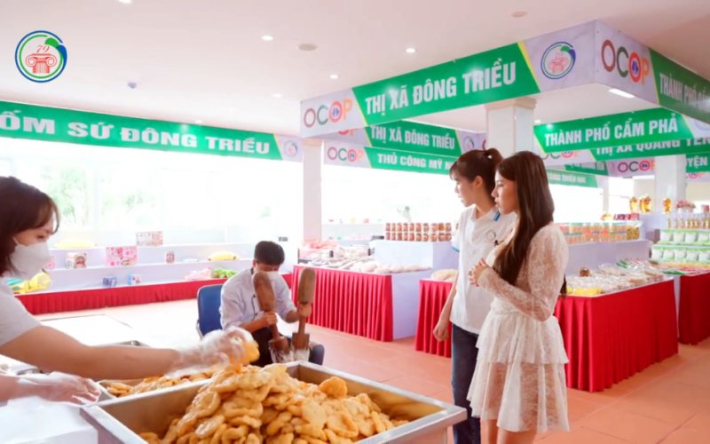 Để xúc tiến sản phẩm OCOP gắn với du lịch