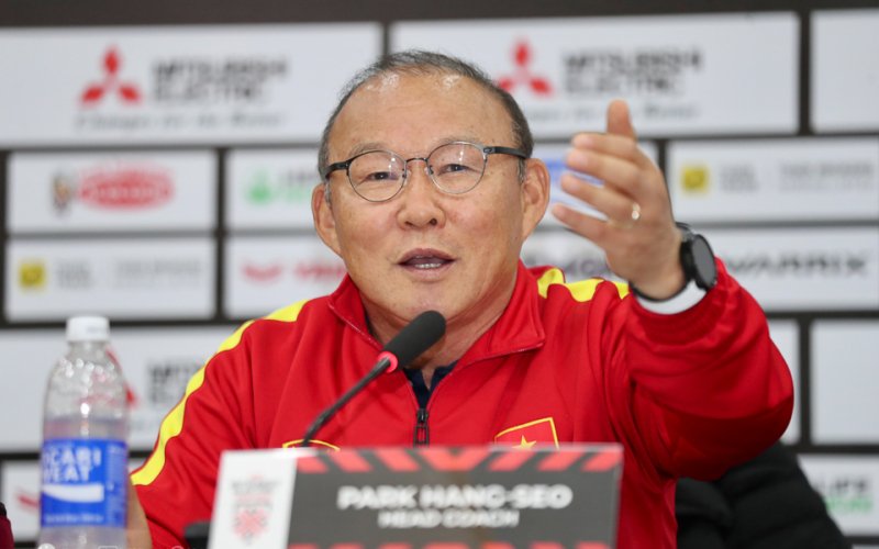 HLV Park Hang-seo đưa ra nhiều đánh giá về đối thủ tại bảng B tuyển Malaysia