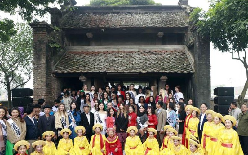 Ho&agrave;n thiện thể chế, ch&iacute;nh s&aacute;ch v&agrave; nguồn lực cho ph&aacute;t triển văn h&oacute;a