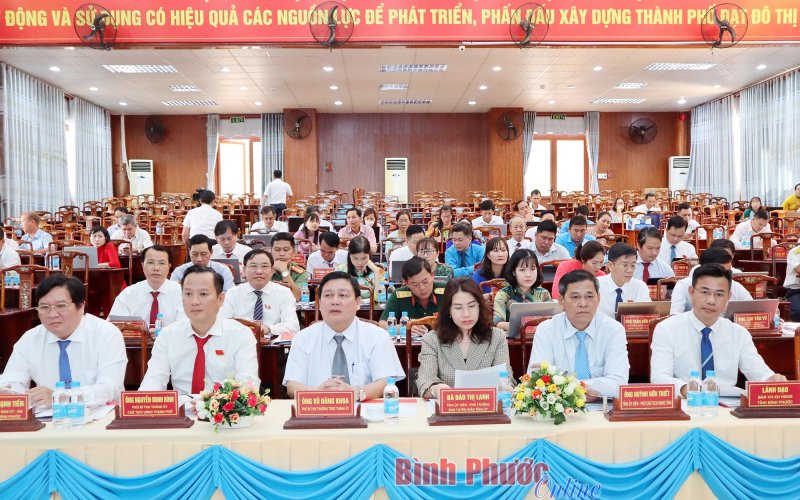 Khai mạc kỳ họp thứ 7 HĐND thành phố Đồng Xoài khóa V, nhiệm kỳ 2021-2026