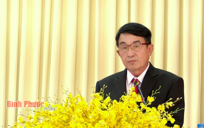 Kỳ họp thứ 8, HĐND huyện Lộc Ninh khóa XI thông qua 8 dự thảo nghị quyết