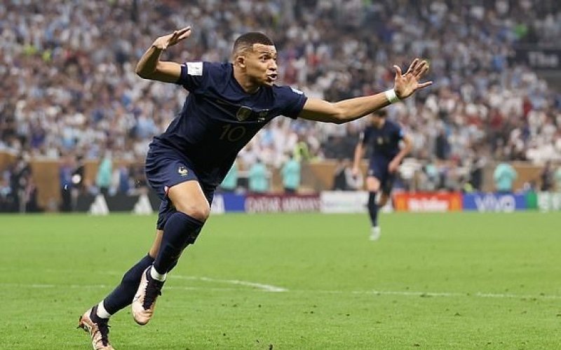 Kylian Mbappe giành danh hiệu Vua phá lưới World Cup 2022
