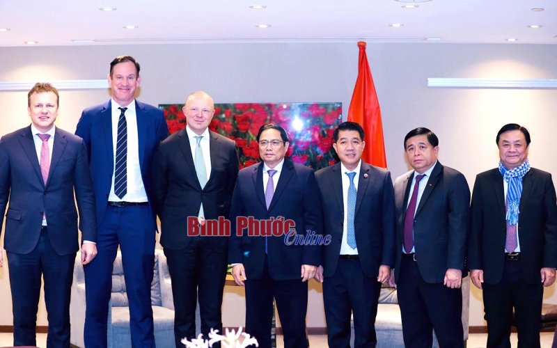 Liên doanh De Heus - Hùng Nhơn: Tiếp tục khẳng định vị thế tiên phong lĩnh vực chăn nuôi