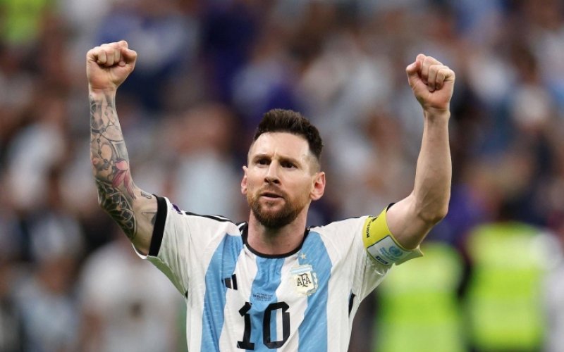 Messi bùng nổ, Argentina loại Hà Lan ở tứ kết World Cup 2022
