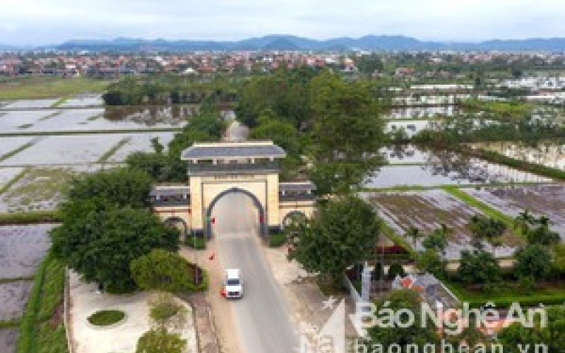 Ng&ocirc;i l&agrave;ng địa linh nh&acirc;n kiệt - qu&ecirc; hương B&agrave; Ch&uacute;a thơ N&ocirc;m Hồ Xu&acirc;n Hương