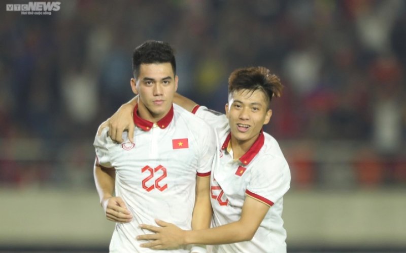 Thắng Lào 6-0, tuyển Việt Nam đứng đầu bảng B AFF Cup 2022