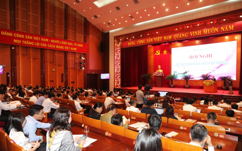 Tích cực đồng hành cùng doanh nghiệp