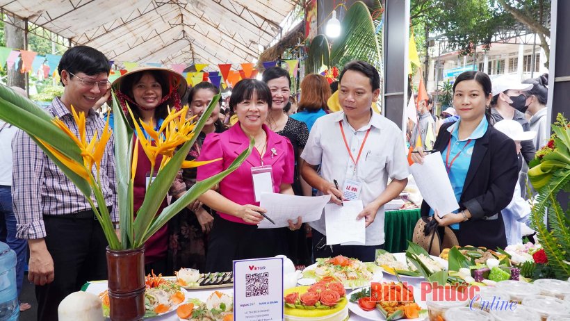 B&igrave;nh Long: Nhiều hoạt động s&ocirc;i nổi, vui tươi ch&agrave;o năm mới 2024