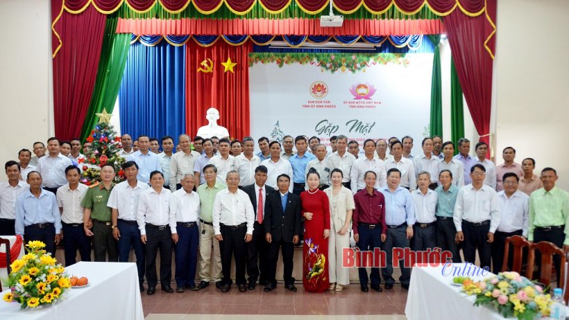 Bình Phước: Gặp mặt chức sắc Công giáo và Tin lành nhân dịp Giáng sinh năm 2023