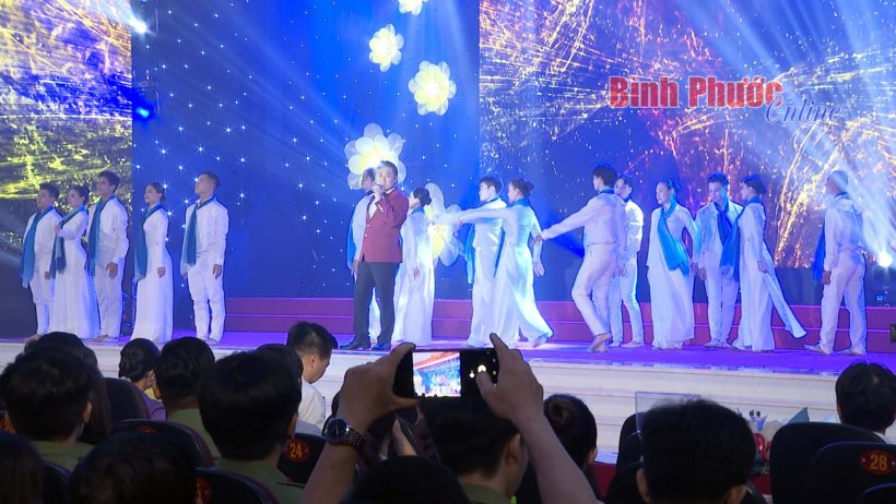 Chương tr&igrave;nh nghệ thuật &ldquo;Xu&acirc;n y&ecirc;u thương&rdquo;