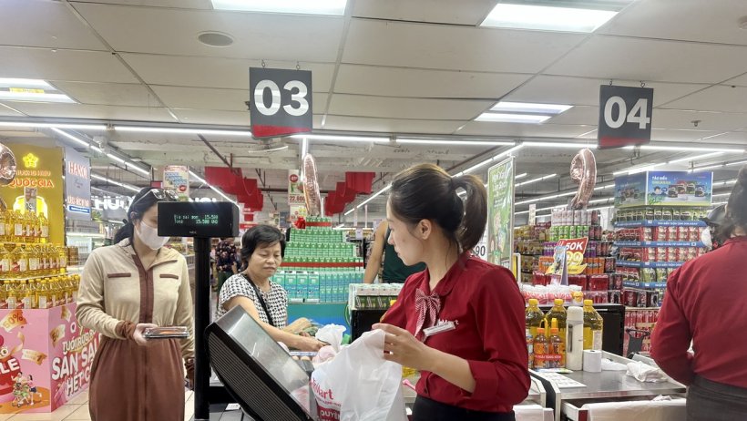 CPI tăng 3,25% so với năm trước, đạt mục tiêu Quốc hội đề ra