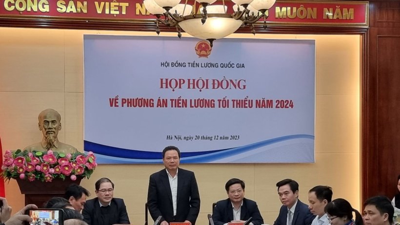 Hội đồng tiền lương quốc gia thông qua tăng lương tối thiểu vùng 6% từ 1-7-2024