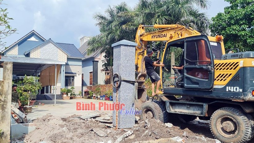 Khi ý Ðảng thuận lòng dân