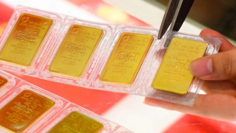 Phá đổ mọi kỷ lục, giá vàng SJC tiến sát mốc 79 triệu đồng