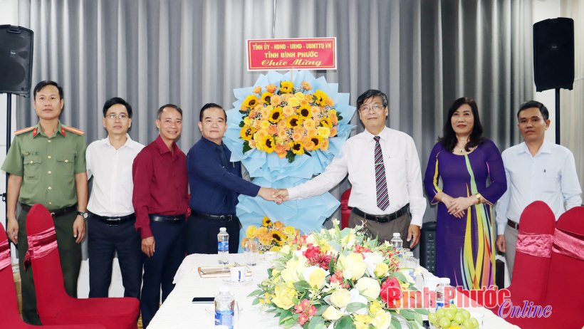 Thăm, chúc mừng Giáng sinh và năm mới chức sắc, chức việc Tin lành tại TP. Hồ Chí Minh