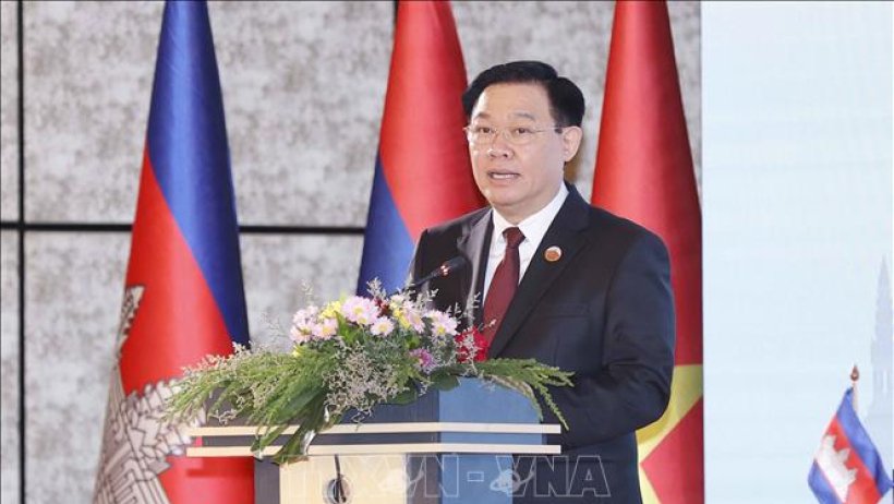 Toàn văn bài phát biểu của Chủ tịch Quốc hội Vương Đình Huệ tại hội nghị cấp cao Quốc hội ba nước Campuchia - Lào - Việt Nam lần thứ nhất