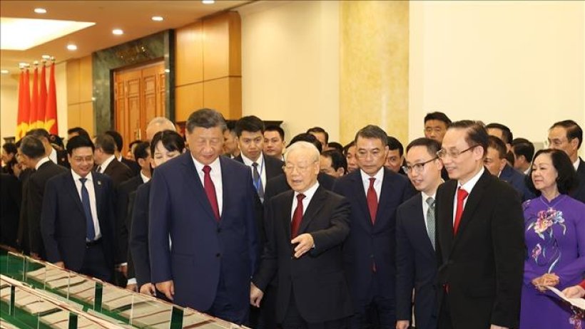 Việt Nam - Trung Quốc ký kết 36 văn kiện hợp tác