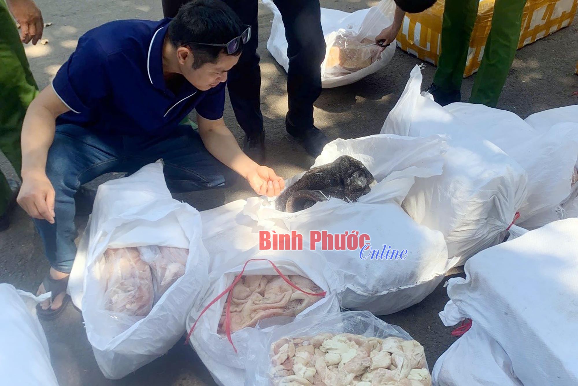 Bình Phước: Phát hiện hơn 8,5 tấn sản phẩm động vật ‘bẩn’