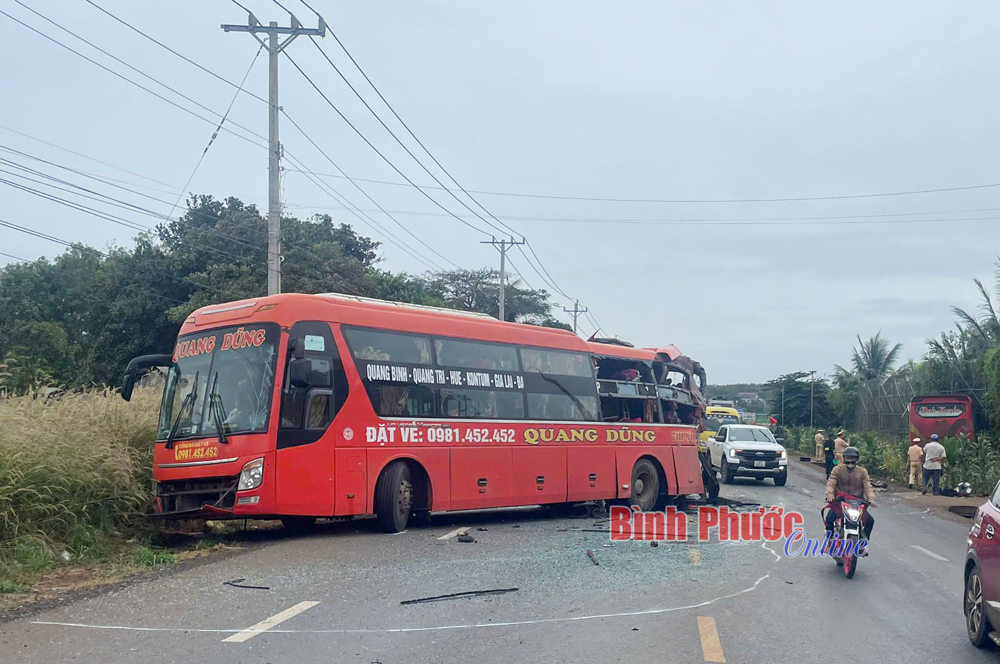 Bình Phước: Xe khách va chạm ôtô, 1 tài xế tử vong tại chỗ