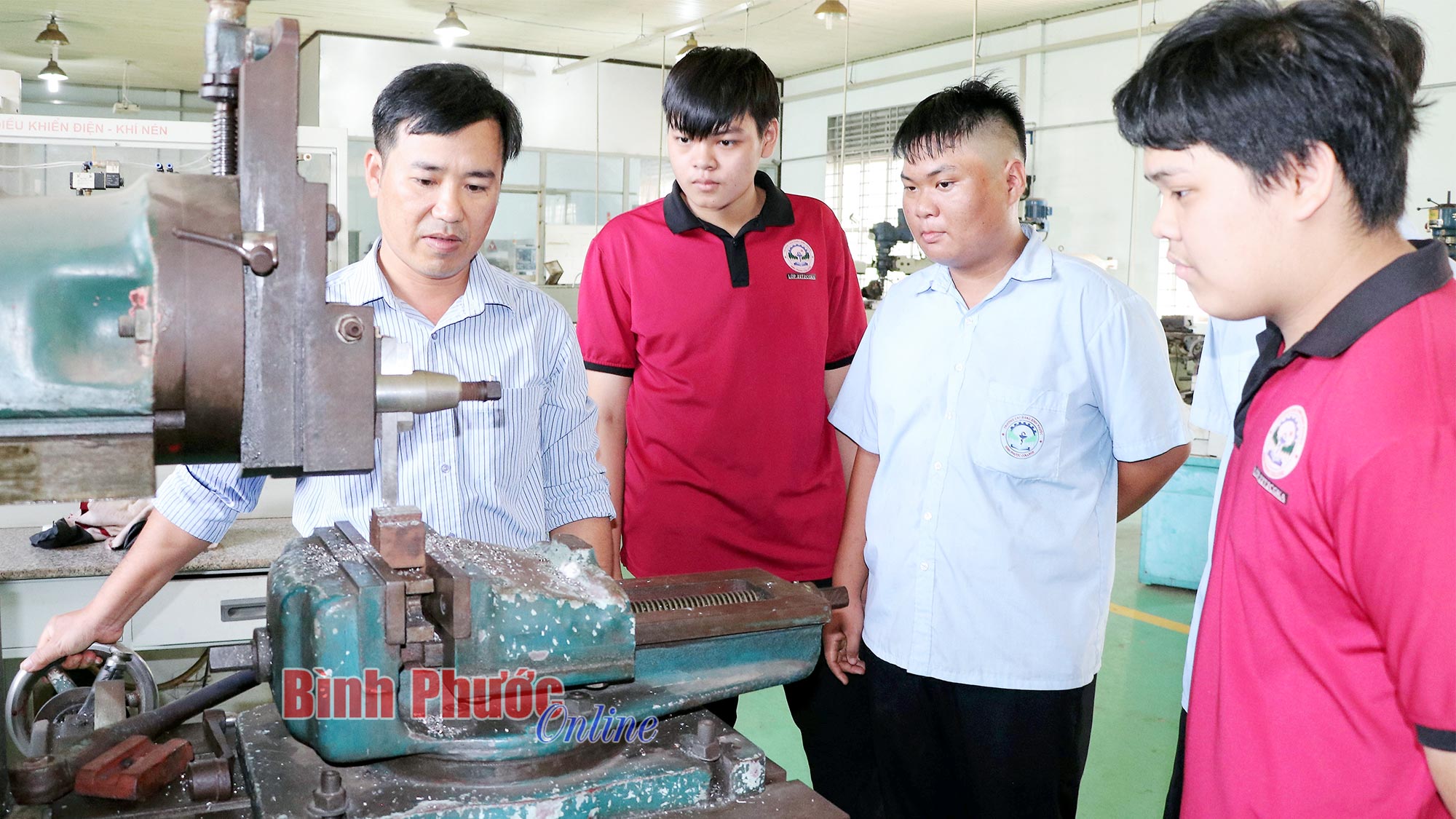 Đào tạo nghề gắn với nhu cầu xã hội