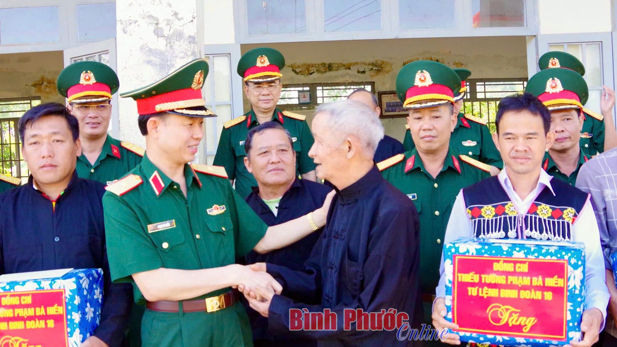 Dấu ấn người lính nơi phên dậu xanh