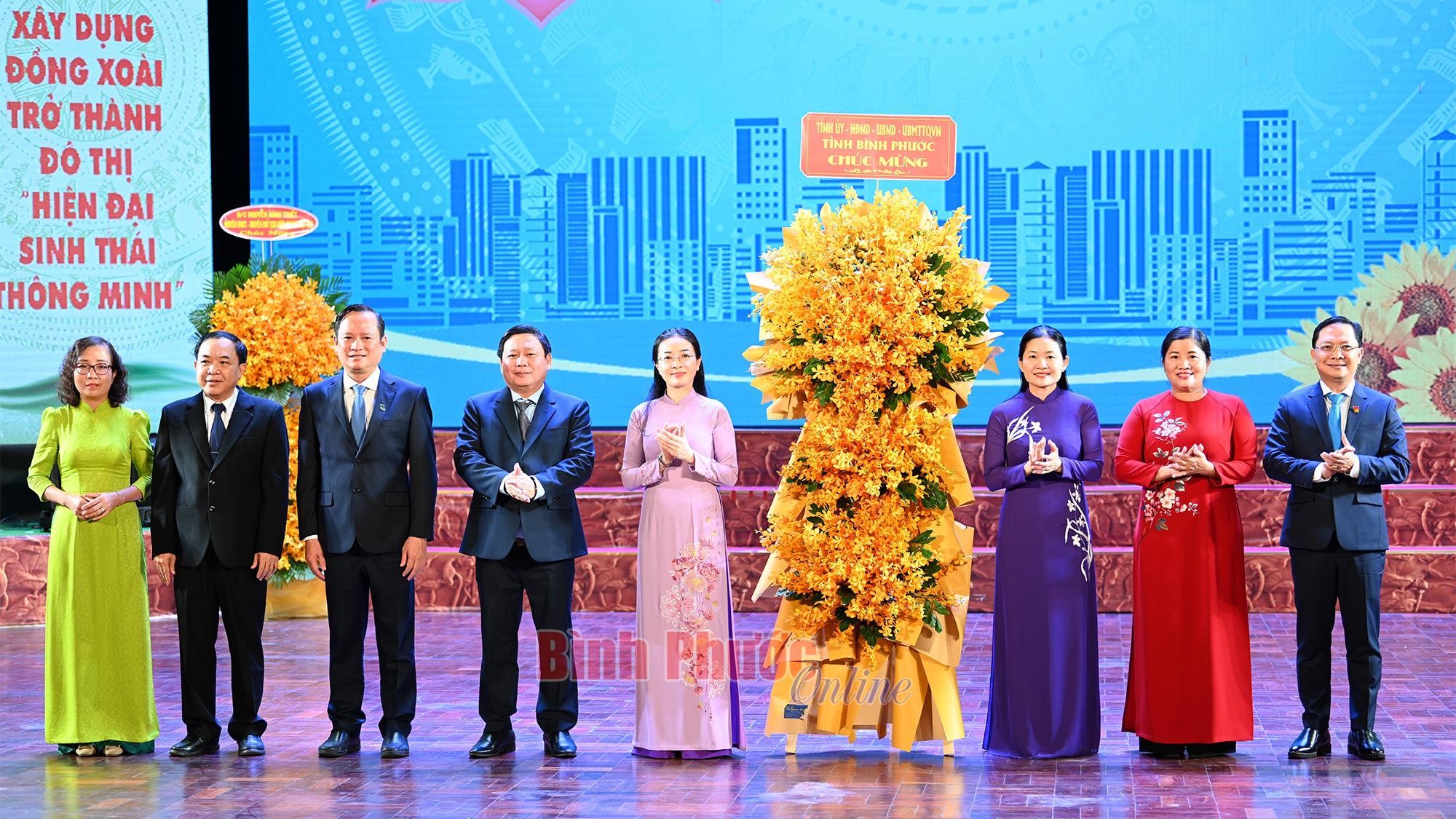 Lễ kỷ niệm 50 năm giải phóng Đồng Xoài