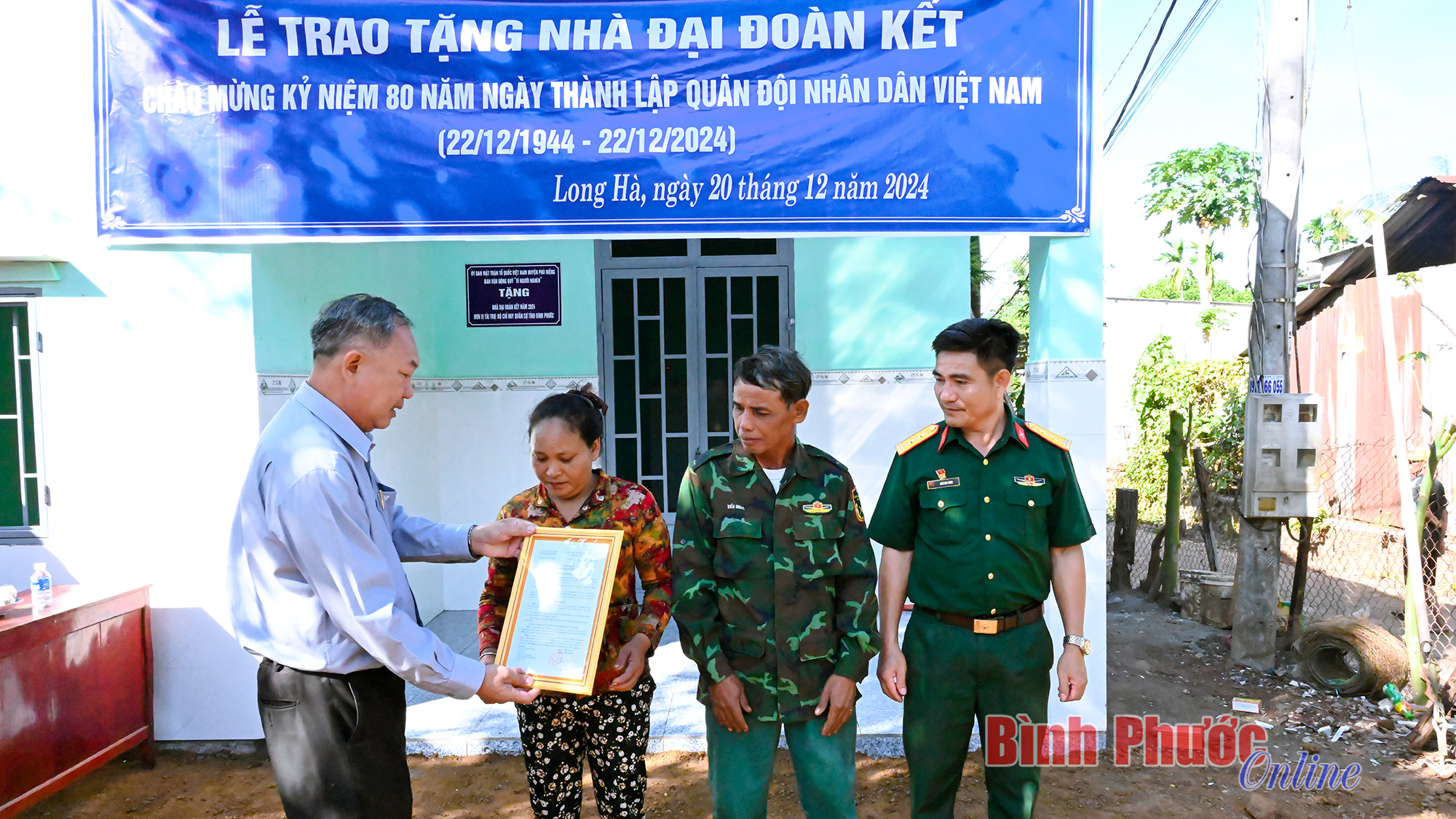 Thêm mái ấm cho người dân trước thềm năm mới