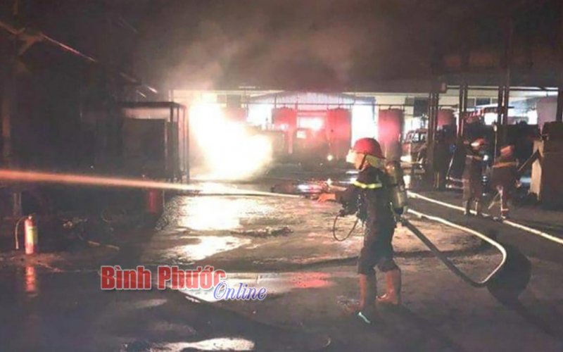 “Bà hỏa” viếng thăm cơ sở sản xuất khí hóa lỏng tại Chơn Thành