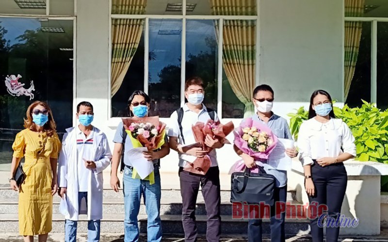 Đồng Xoài: Thêm 25 chuyên gia, người lao động nước ngoài hoàn thành thời gian cách ly tập trung