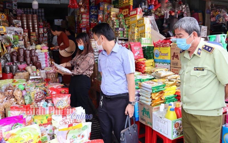 Đồng Xoài: Xử phạt 3 trường hợp vi phạm an toàn thực phẩm