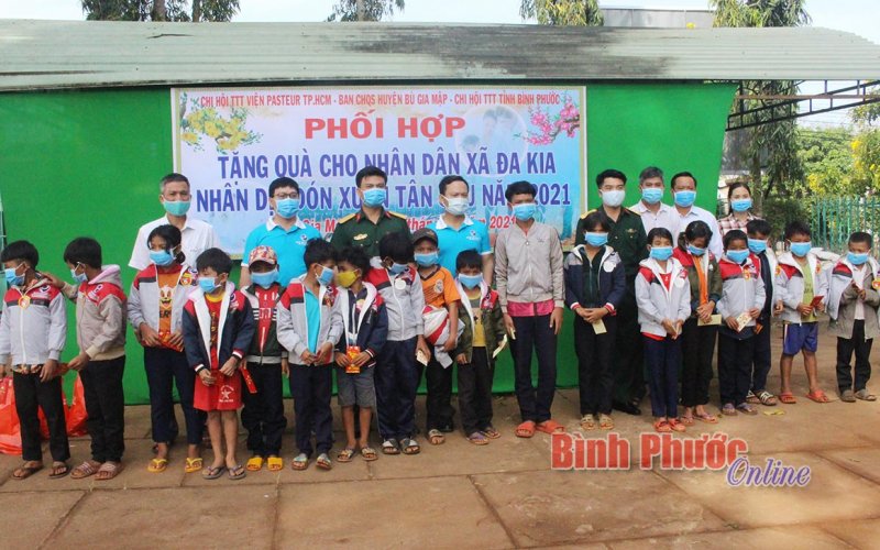 Mang xuân yêu thương về với Đa Kia