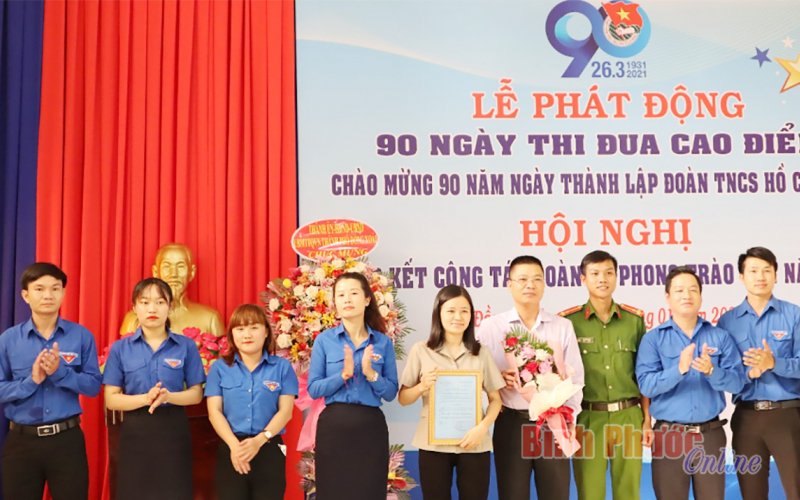 Thành đoàn Đồng Xoài ra mắt CLB “Thanh niên tư vấn pháp luật”