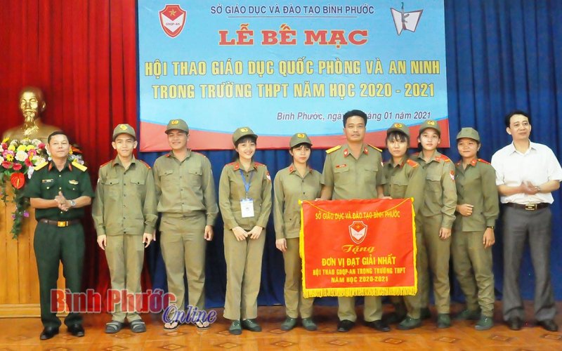 Trường THPT Thanh Hòa đoạt giải nhất toàn đoàn Hội thao quốc phòng - an ninh 