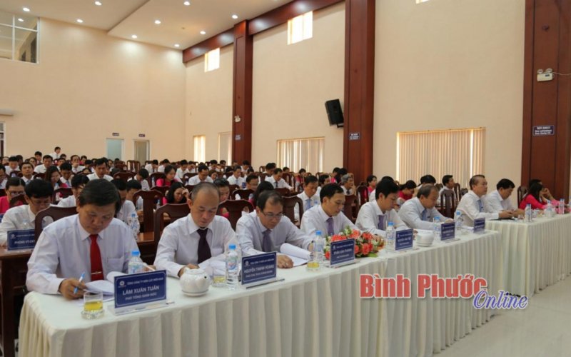 Tỷ lệ hộ được cung cấp điện trên địa bàn tỉnh đến năm 2020 đạt 99,05%