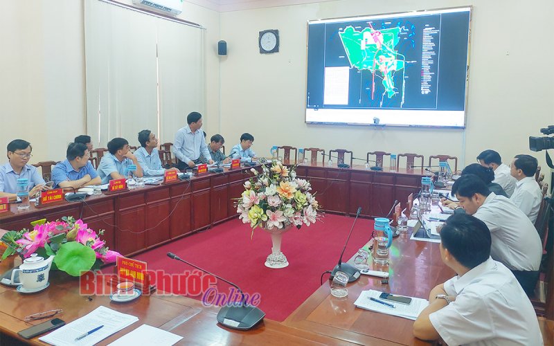 Xem xét thông qua đồ án quy hoạch phân khu Khu chức năng hỗn hợp thuộc Khu kinh tế cửa khẩu Hoa Lư