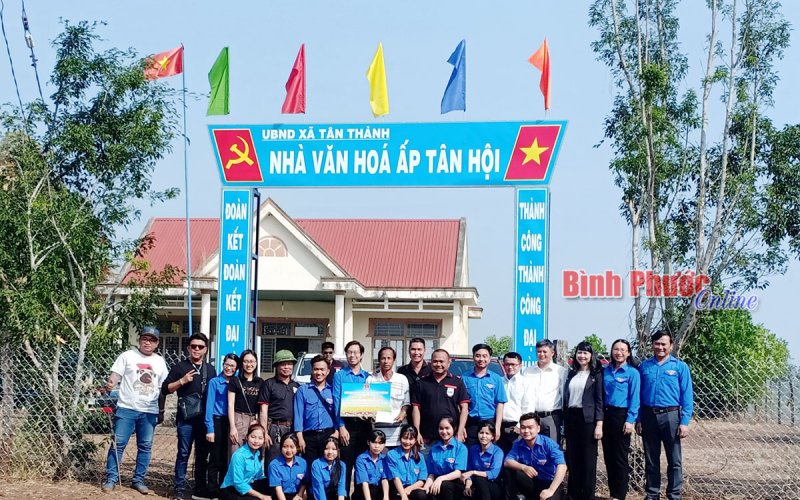 Xuân về trên biên giới Bù Đốp
