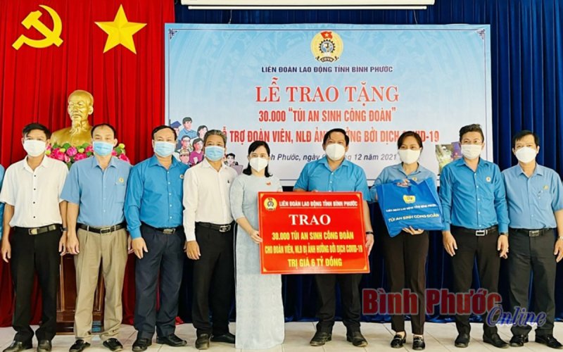 Ấm áp vòng tay công đoàn