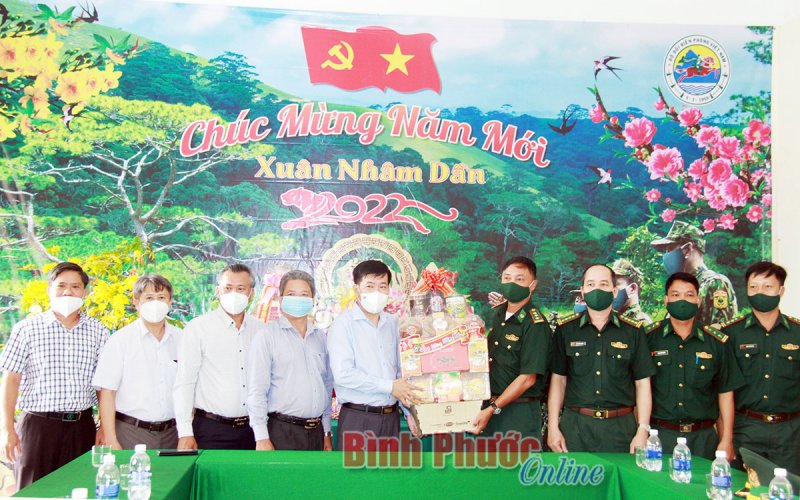 Bí thư Tỉnh ủy chúc tết các đồn biên phòng trên tuyến biên giới Bù Gia Mập