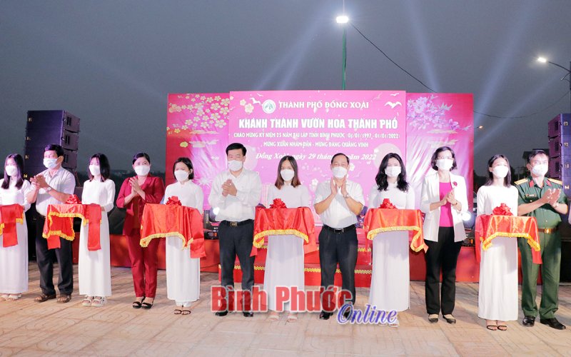 Đồng Xoài khánh thành vườn hoa thành phố rộng gần 12 ha