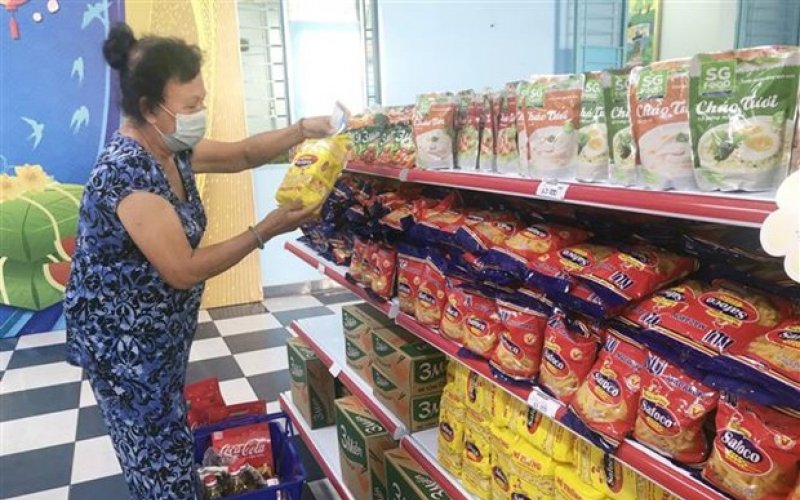 Khởi động chuỗi siêu thị Tết 0 đồng hỗ trợ người dân khó khăn