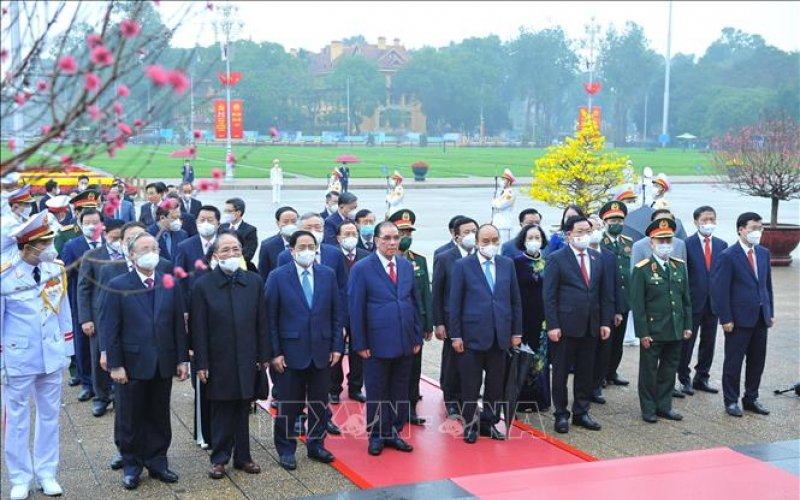 Lãnh đạo Đảng, Nhà nước vào Lăng viếng Chủ tịch Hồ Chí Minh